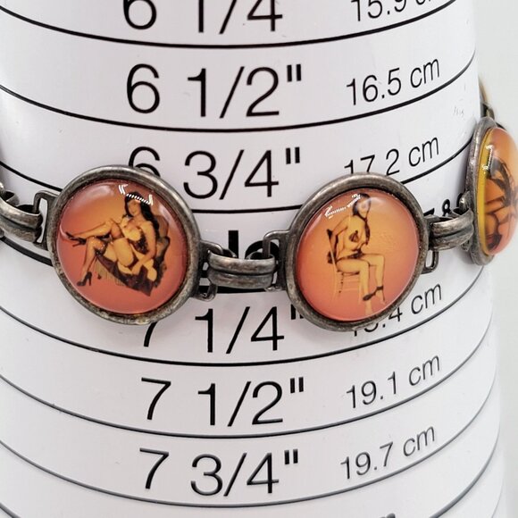 1950s Vintage Naughty Pin-Up Girl Link Bracelet Orange Convex Glass Disks - Picture 5 of 7